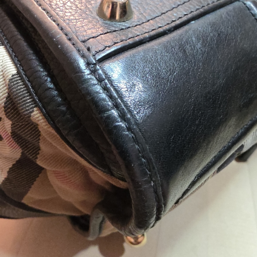 AUTHENTIC BURBERRY MANOR  QUILTED HOUSE CHECK  BAG SATCHEL PURSE Retail $3,950 - Picture 15 of 17